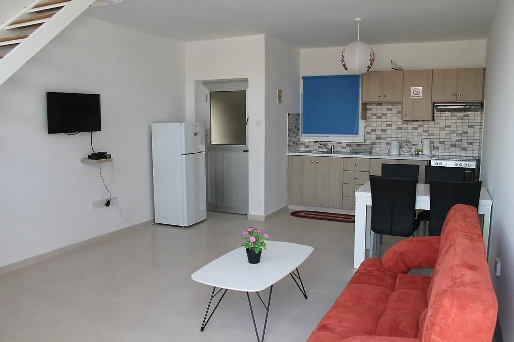 Mishellis Apartments Larnaca